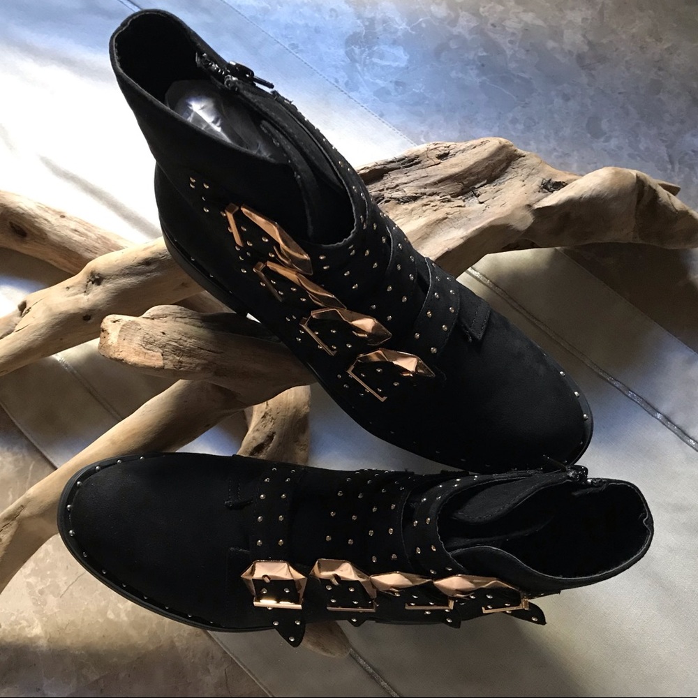 Women’s boots